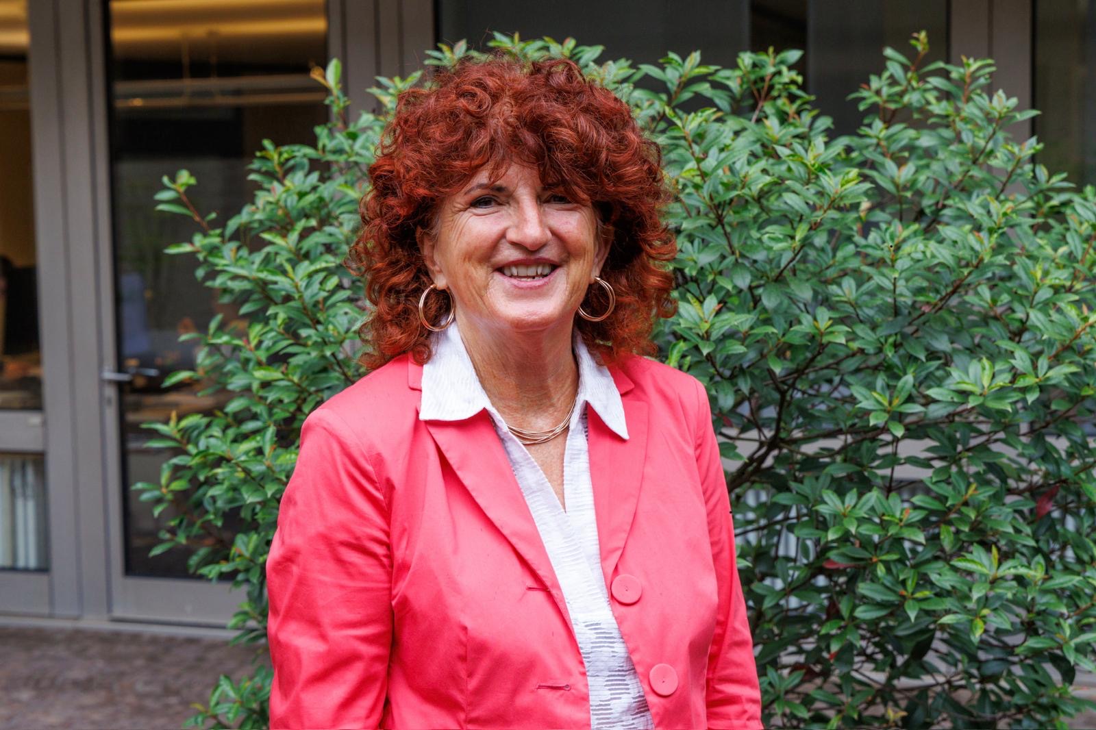 Sabine Behr